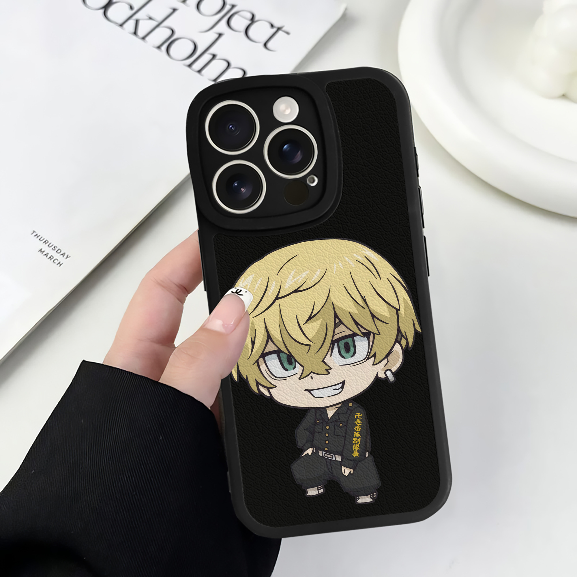 （画像用） 東京リベンジャーズ Tokyo Revengers 【iPhone 16シリーズ対応】シリコンスマホケース（レザー調） 材質：シリコン